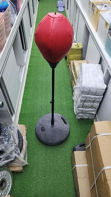 спортивный груша: Напольная боксерская груша-«груша на пружине» для отработки ударов - — 1