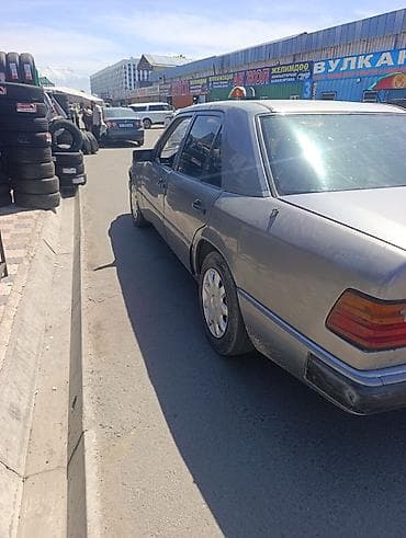 ролики на мерс 124: Mercedes-Benz W124: 1991 г., 2.3 л, Механика, Бензин, Седан — 4