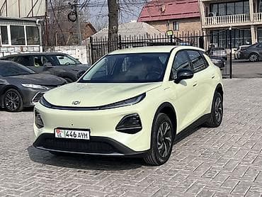 велосипедная камера: Электромобиль кроссовер (компактный SUV) Кузов и дизайн: - Обтекаемый — 2