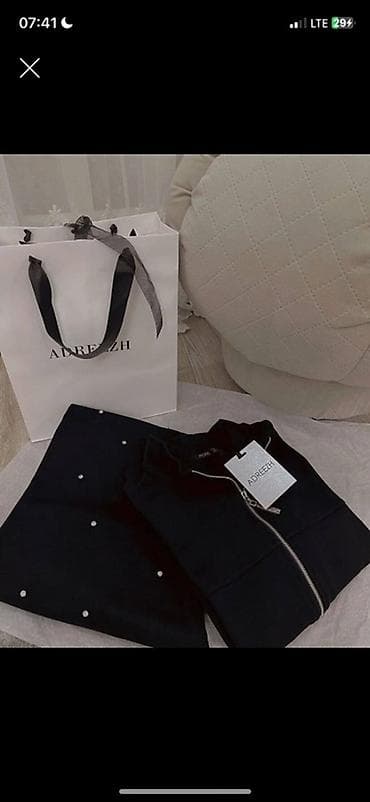 rf 3: Черный костюм ADREEZH: худи на молнии и брюки - Комплект из двух — 1