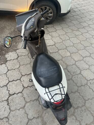 ямаха джог: Скутер түрү Honda, 50 куб. см, Бензин, Колдонулган, Бөлүп төлөө менен — 5
