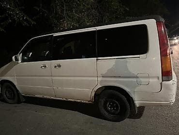 алмашаи: Honda Stepwgn: 2000 г., Автомат, Минивэн — 4