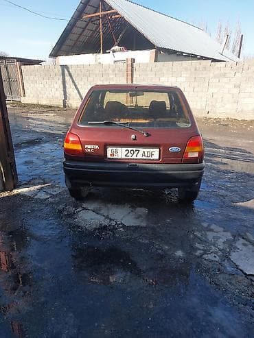 audio a6: Ford Fiesta: 1991 г., 1.3 л, Механика, Бензин, Хэтчбэк — 10