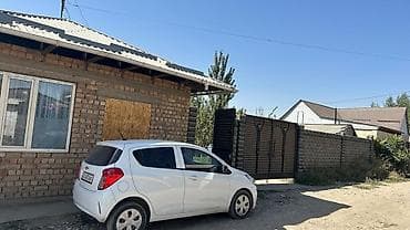 дома бишкек: Продается дом с большим двором и хозяйственными постройками. - — 2