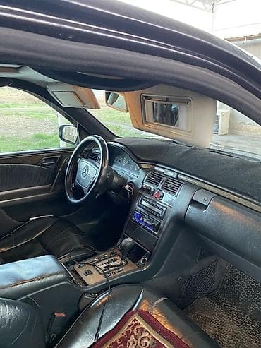 mersedes benz 3 2 e: Mercedes-Benz E-Class: 1999 г., 3.2 л, Автомат, Бензин, Седан — 4