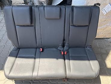 step rf3: Заднее сиденье (диван) для автомобиля, 3-местное. От автомобиля Toyota — 2
