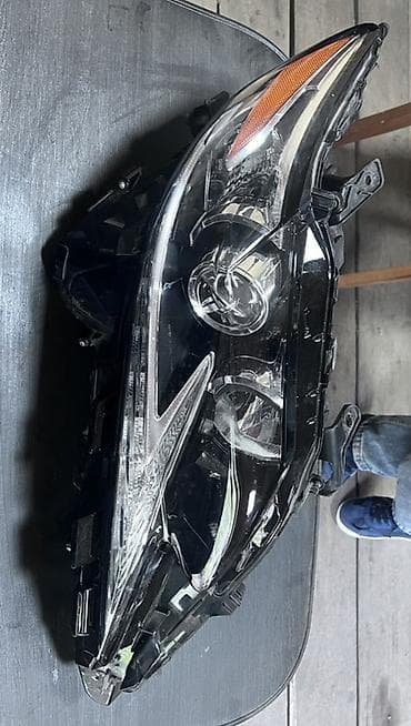 Передняя правая фара Lexus 2015 г., Новый, Оригинал