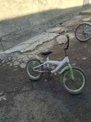 Детский велосипед, 2-колесный, 4 - 6 лет, Для мальчика, Б/у