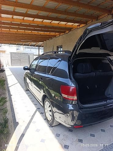 corolla: Toyota Avensis Verso: 2002 г., 2 л, Автомат, Бензин, Минивэн — 6
