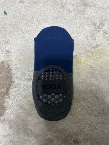 дополнительные приборы: Носки для йоги — 3