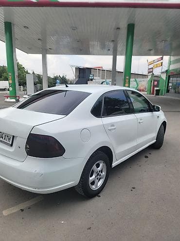 k7 2017: Volkswagen Polo: 2014 г., 1.6 л, Механика, Бензин, Седан — 4