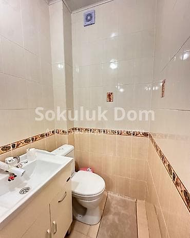 квартиры рядом: 2 комнаты, 56 м², 4 этаж — 7