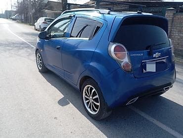 Продажа авто: Chevrolet Spark: 2011 г., 0.1 л, Автомат, Бензин, Хэтчбэк — 2