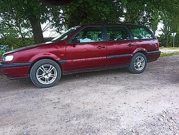 dodge chalanger: Volkswagen Passat: 1994 г., Универсал — 1