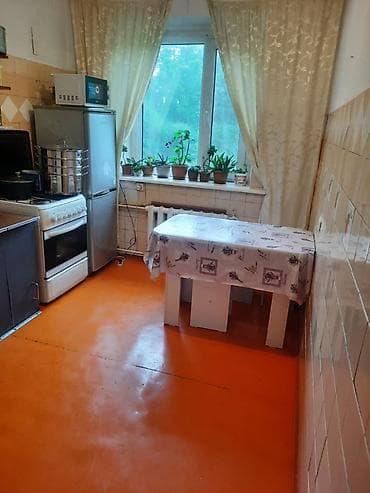 Квартиры: 2 комнаты, 54 м², 104 серия, 2 этаж, Косметический ремонт — 10