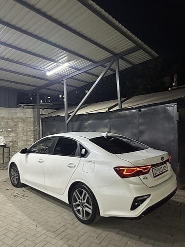 kia k1: Kia Cerato: 2019 г., 1.6 л, Автомат, Бензин, Седан — 2