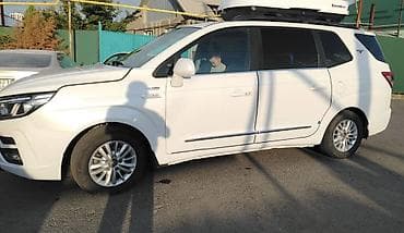 салквн тор: Ssangyong Korando Turismo: 2018 г., 2.2 л, Автомат, Дизель, Минивэн — 1