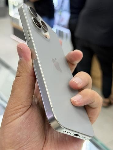 iphone 14 pro max 1 tb: IPhone 15 Pro Max, Б/у, 512 ГБ, Natural Titanium, Защитное стекло, Чехол, 84 % — 6