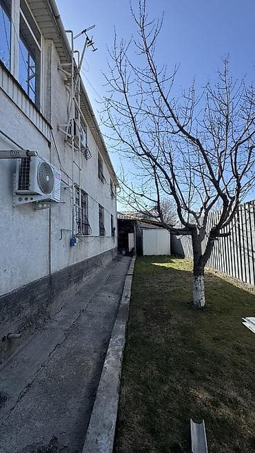 Недвижимость: 💫 Продается двух этажный Дом !!! 📍 Район : Арча Бешик ж/м 📐 Площадь — 1