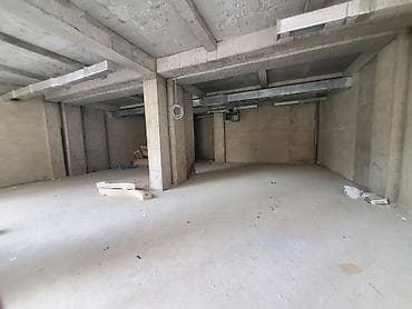 Коммерциялык мүлк: Кеңселерди сатуу 134 м², Ремонтсуз, Эмерексиз, Көп кабаттуу имарат, 1 кабат — 1