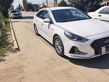 х5 2002: Hyundai Sonata: 2018 г., 2 л, Автомат, Газ, Седан — 1