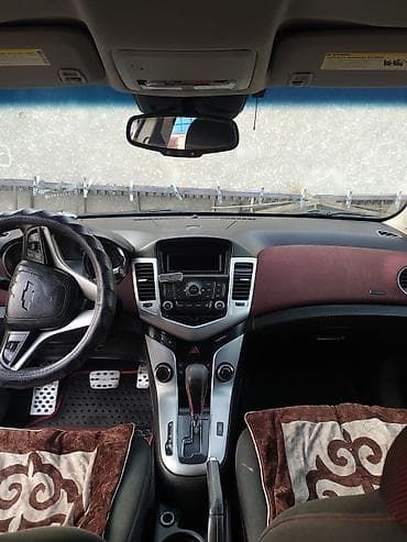01: Chevrolet Cruze: 2011 г., 1.4 л, Автомат, Седан — 2