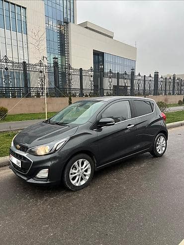 chevrolet comaro: Chevrolet Spark: 2019 г., Автомат, Бензин, Хэтчбэк — 1