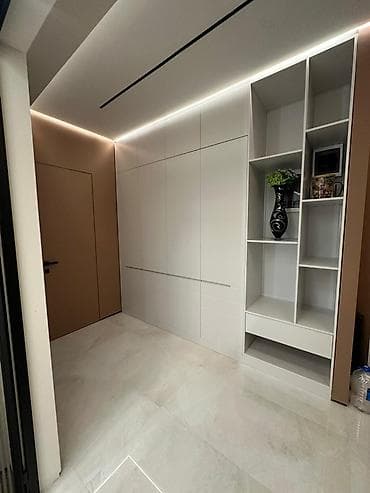 Жер тилкелери: 3 бөлмө, Кыймылсыз мүлк агенттиги, Чогуу жашоосу жок, Толугу менен эмереги бар — 3