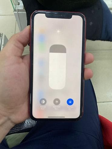 корпус на хр: IPhone Xr, Б/у, 128 ГБ, Красный, 83 % — 2