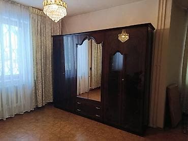 БУ. Италянский спальный гарнитур в классическом стиле, тёмное дерево с