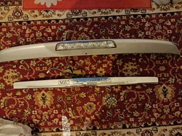 Задний спойлер Toyota