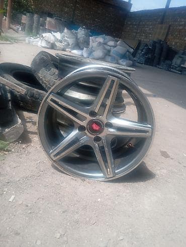 vossen r15: Литой автомобильный диск Vossen Design Series. - Тип: легкосплавный — 1