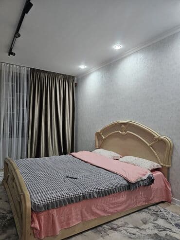 квартира берилет узак моонотко жаш балалууларга жертвмдан: 1 бөлмө, Душ кабинасы, Жаздык, жууркан-төшөк каптары, Тиричилик техникасы — 2