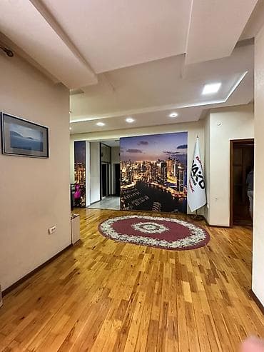 бакай ата бишкек: Продается дом напротив Азия Мол 📍Локация: Горького/Пожарского — 4