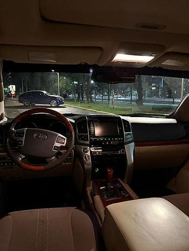 сколько стоит крузак 200: Toyota Land Cruiser: 2014 г., Автомат, Бензин, Внедорожник — 9