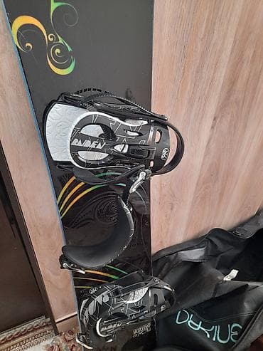 универсальные чехлы: Сноуборд из Америки комплект с креплениями и чехлом - Доска — 1
