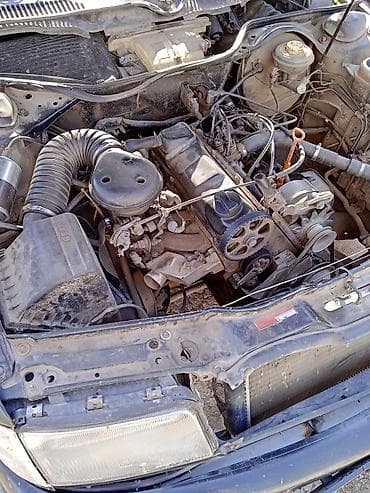 ml 163: Audi 100: 1991 г., 2 л, Ручные, Бензин, Седан — 4