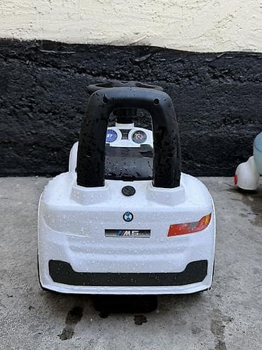 Толокар детский BMW M5 (беговел-машинка) Торг уместен - Тип: толокар с — 2