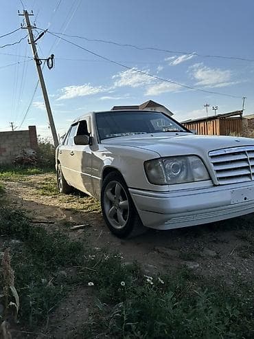 grandeur hg: Mercedes-Benz W124: 1994 г., Седан — 4