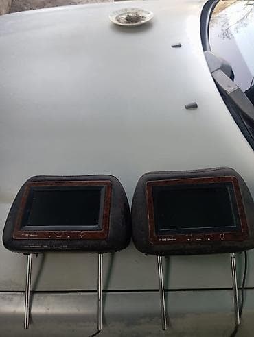 аквариум каракол: Комплект разнородных товаров для дома и авто: 1) Два автомобильных — 1