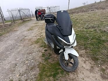 защита скутер: Скутер 150–200 см³ класса «максискутер» с высокими обвесами и — 2