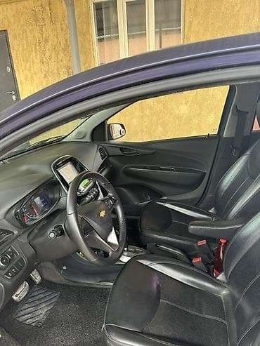 sp 4: Chevrolet Spark: 2016 г., 1 л, Вариатор, Бензин, Хэтчбэк — 4