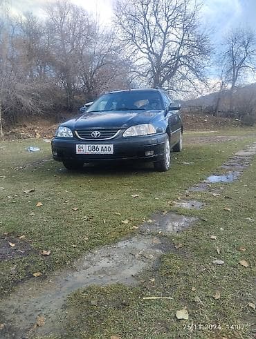 Транспорт: Toyota Avensis: 2002 г., 1.8 л, Кол менен иштөөчү, Бензин, Универсал — 7