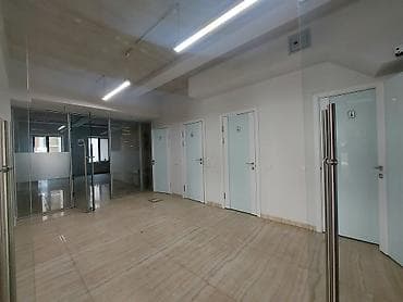 Квартиры: Аренда офисов, 350 м², В бизнес центре, 1 линия, С отдельной кухней, С отдельным входом — 8