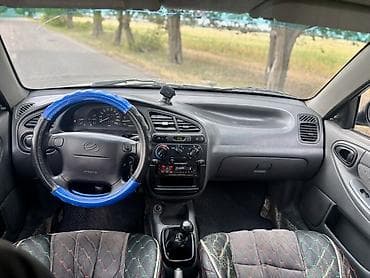 Chevrolet Lacetti: 2011 г., 1.5 л, Механика, Бензин, Седан — 6