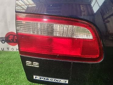 Фонарь крышки багажника левый для Toyota Camry SXV20W (1998 г.) at lalafo.kg Фонарь крышки багажника левый для Toyota Camry SXV20W (1998 г.)