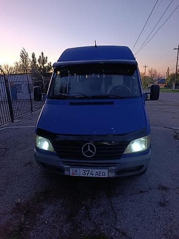 124 е220: Автобус, Mercedes-Benz, 2001 г., 2.2 л, до 15 мест — 4