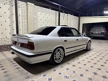б у двери: BMW 5 series: 1992 г., 2.8 л, Механика, Бензин, Седан — 3
