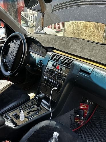 mercedesbenz 210w: Mercedes-Benz E-Class: 2000 г., 3.2 л, Автомат, Бензин, Седан — 8