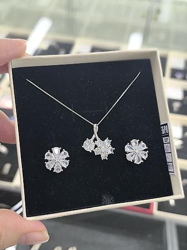 сережки с цирконами: Набор украшений, Проба 925, Женские, Новый — 1